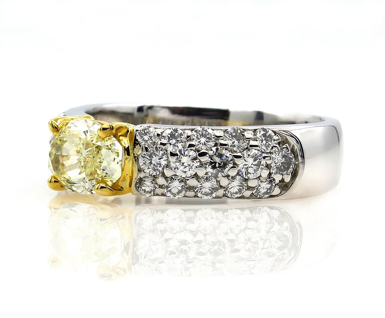 GIA Canary 1.62ct Natural Fancy Yellow OVAL Diamond Ring