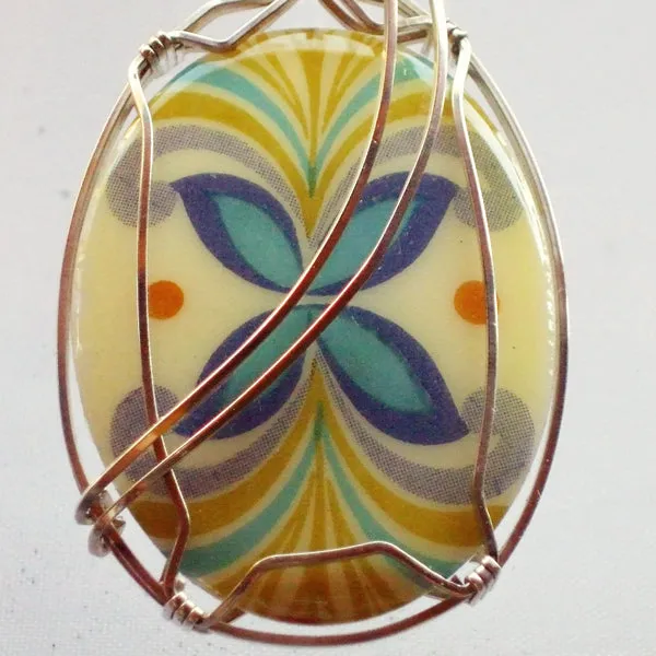 Kaeley Wire Wrap Polymer Clay Cabochon Pendant Necklace