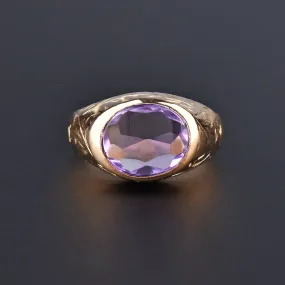 Pale Amethyst Smooth Top East to West Gold Ring