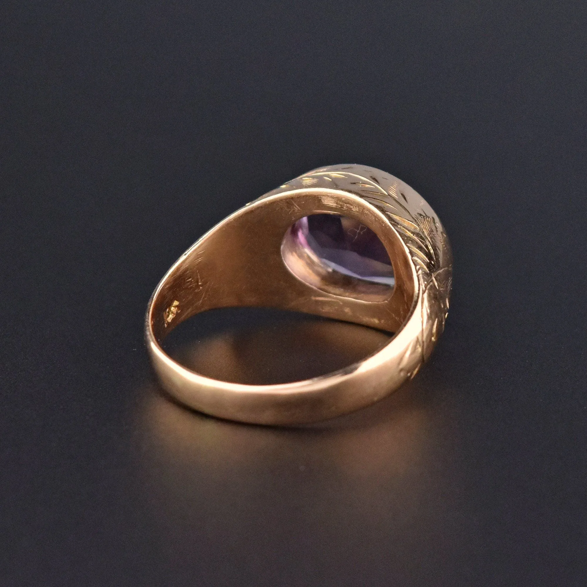 Pale Amethyst Smooth Top East to West Gold Ring