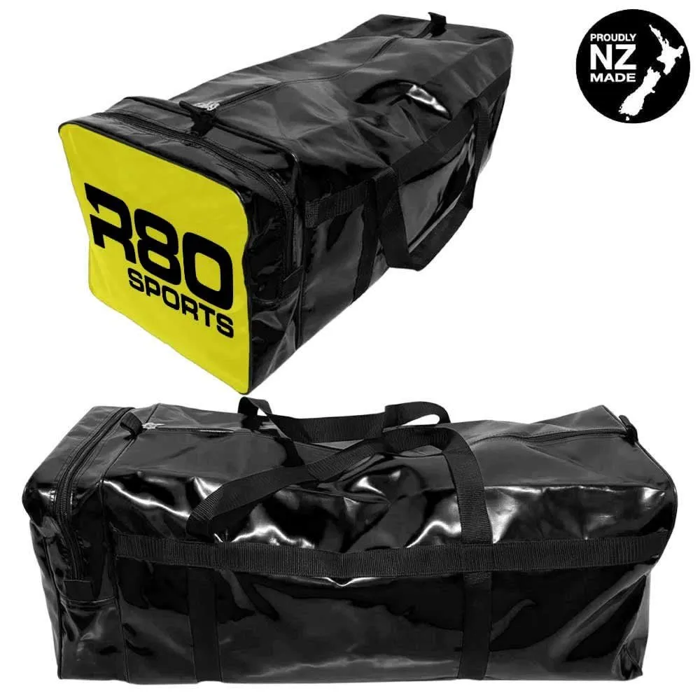 R80 Club Kit Colours Gear Bag Black with End Pocket