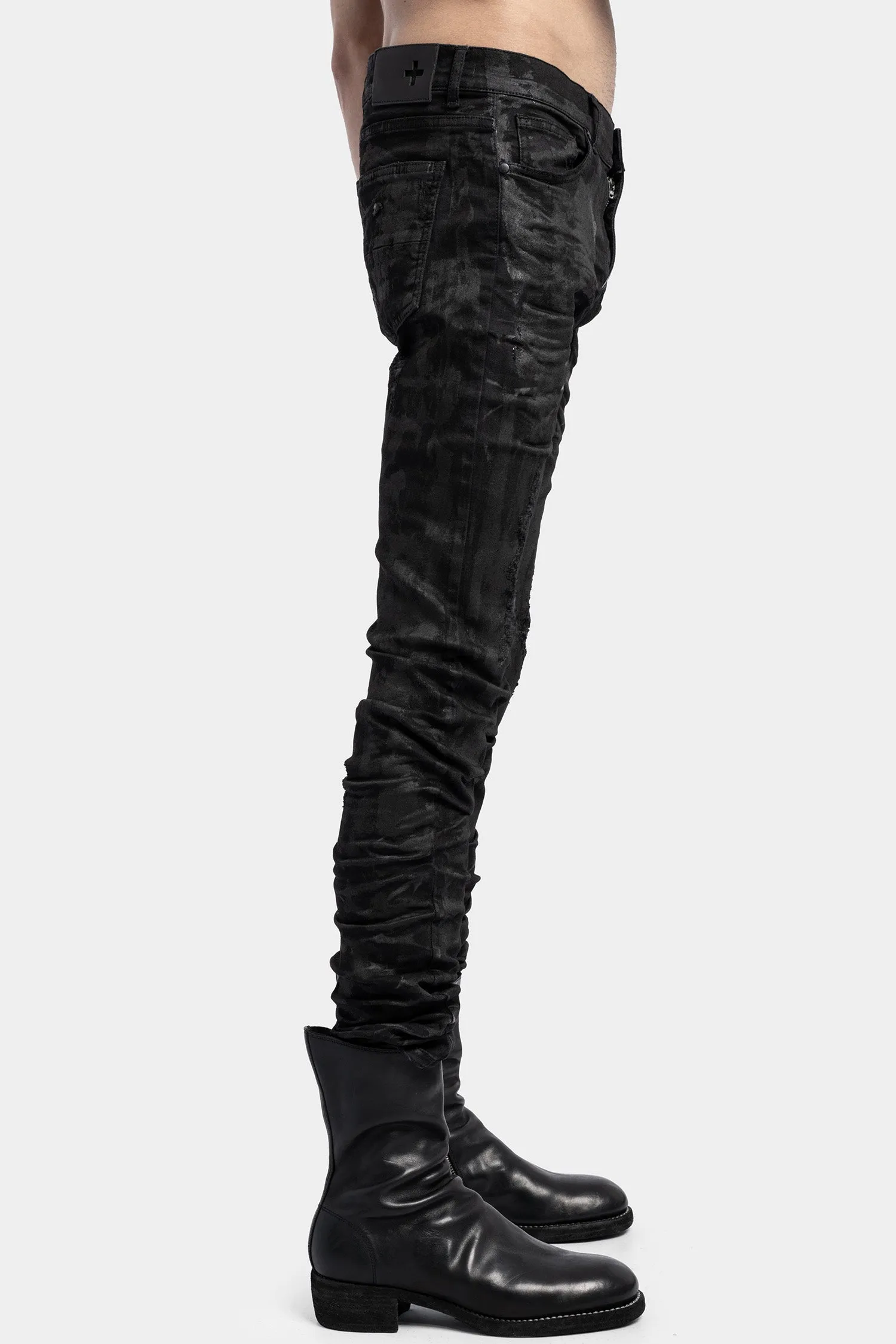 Resinated skinny jeans