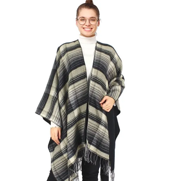 Reversible Plaid Check Patterned Tassel Cape Poncho