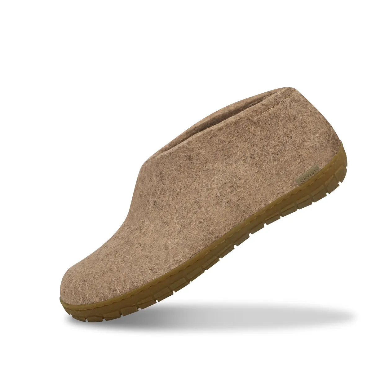 Shoe with natural rubber sole - honey - Sand