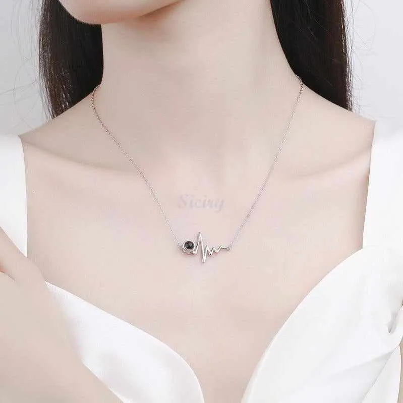 Siciry Personalized Projection Photo Necklace - Heartbeat