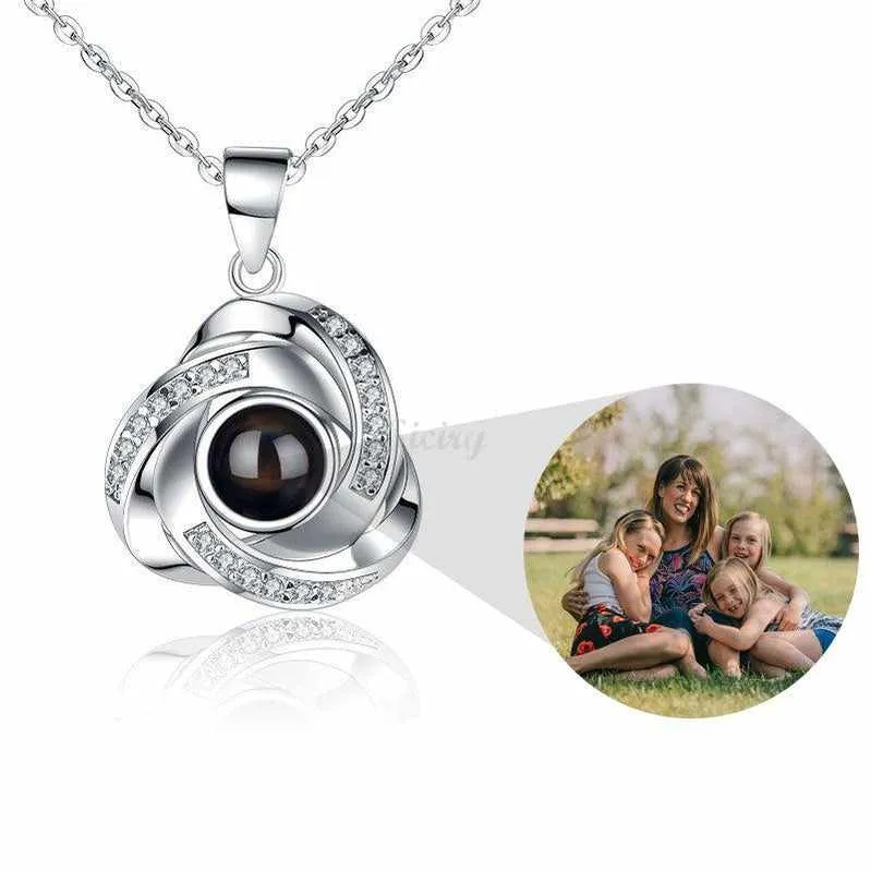 Siciry Personalized Projection Photo Necklace - Spin