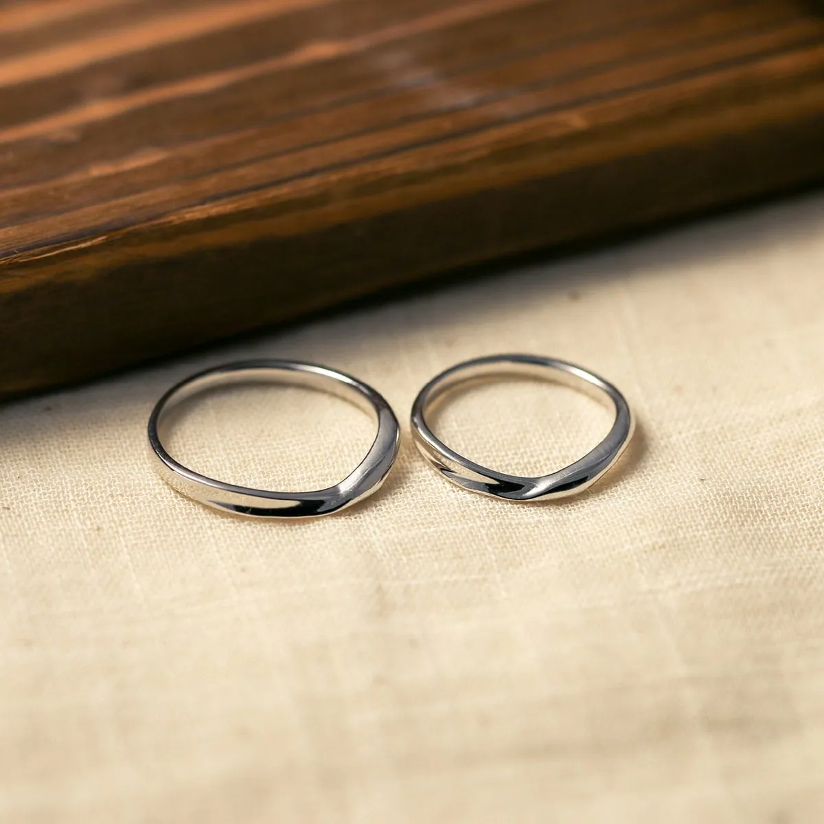 Unique Couple Wedding Ring Set - WM45