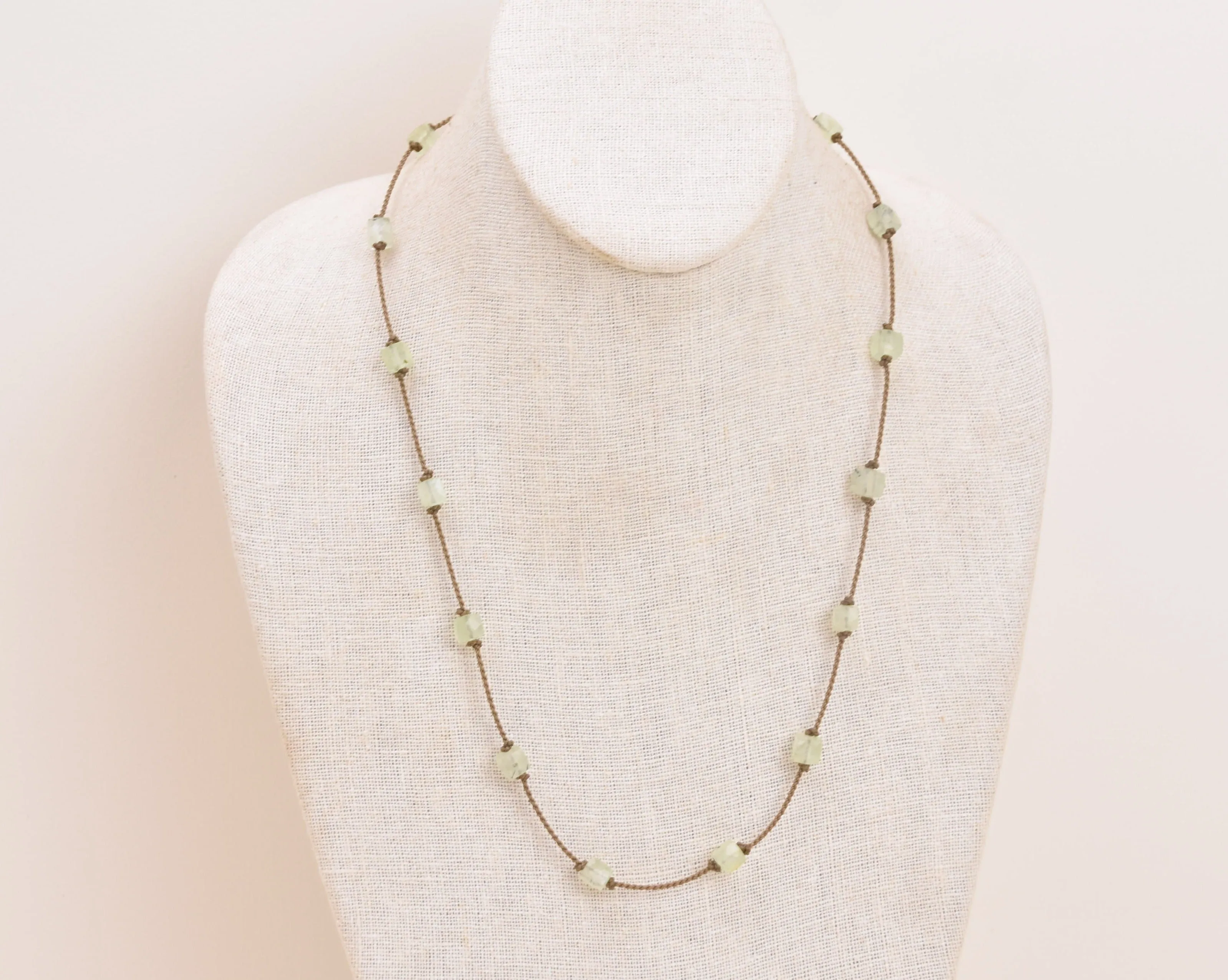 Wrap-0941-Prehnite Cube Petite